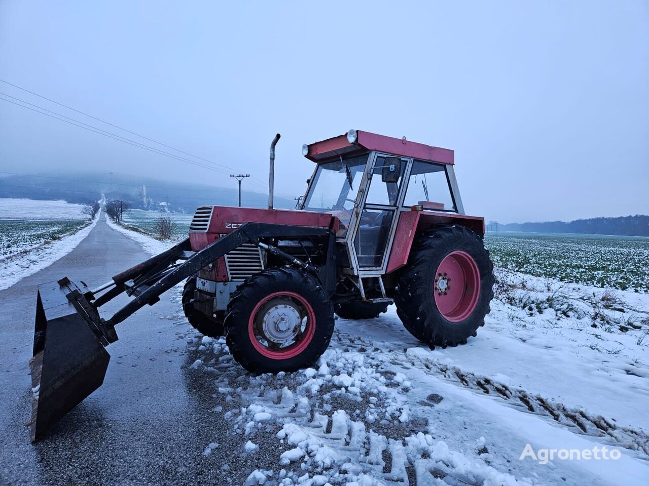 휠 트랙터 Zetor 8045 Crystal