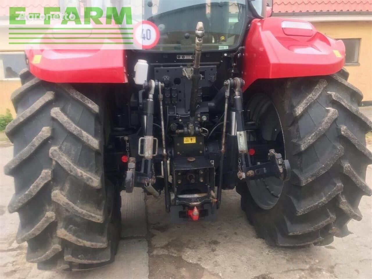 farmall 115 u pro står på sjælland traktor na kotačima