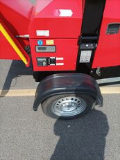 بيع ماكينة تقطيع الأغصان Linddana LINDANA TP 175 MOBIL - صورة 6 | Agroline AE ماكينة تقطيع الأغصان Linddana LINDANA TP 175 MOBIL | صورة 6 - Agroline