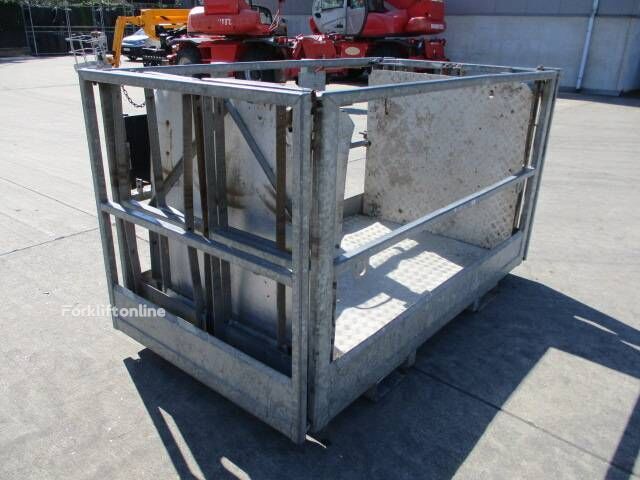 Manitou manbak 2-4m (2011) work platform for sale | Forkliftonline Manitou manbak 2-4m (2011) work platform - Forkliftonline